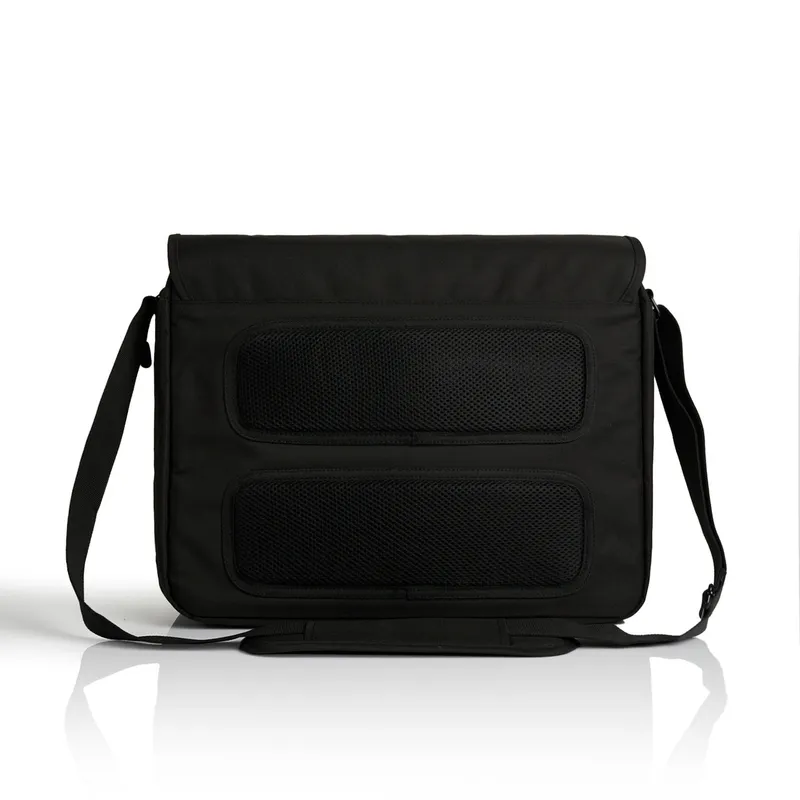 Recycled Messenger Bag (2/2)