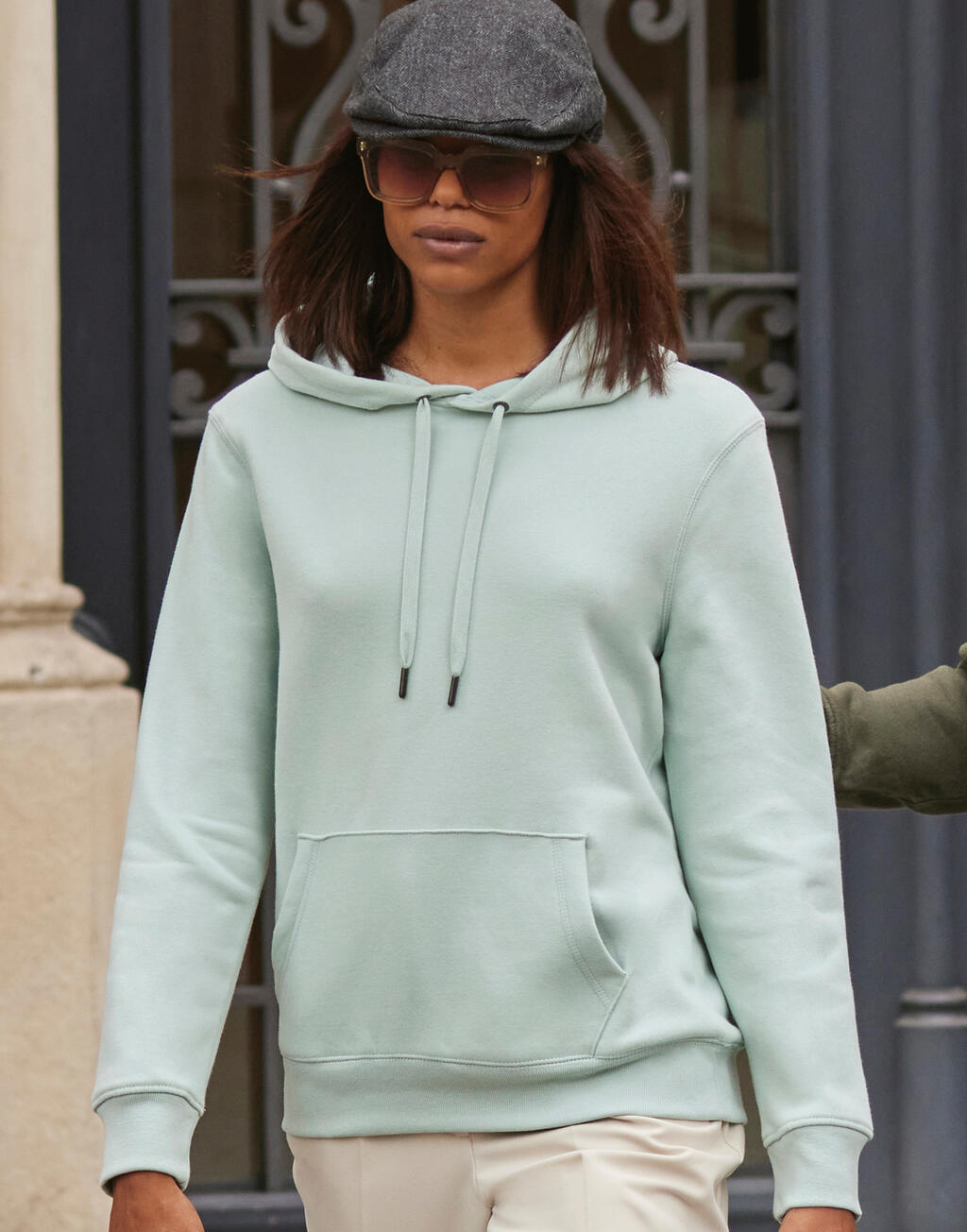 QUEEN Hooded